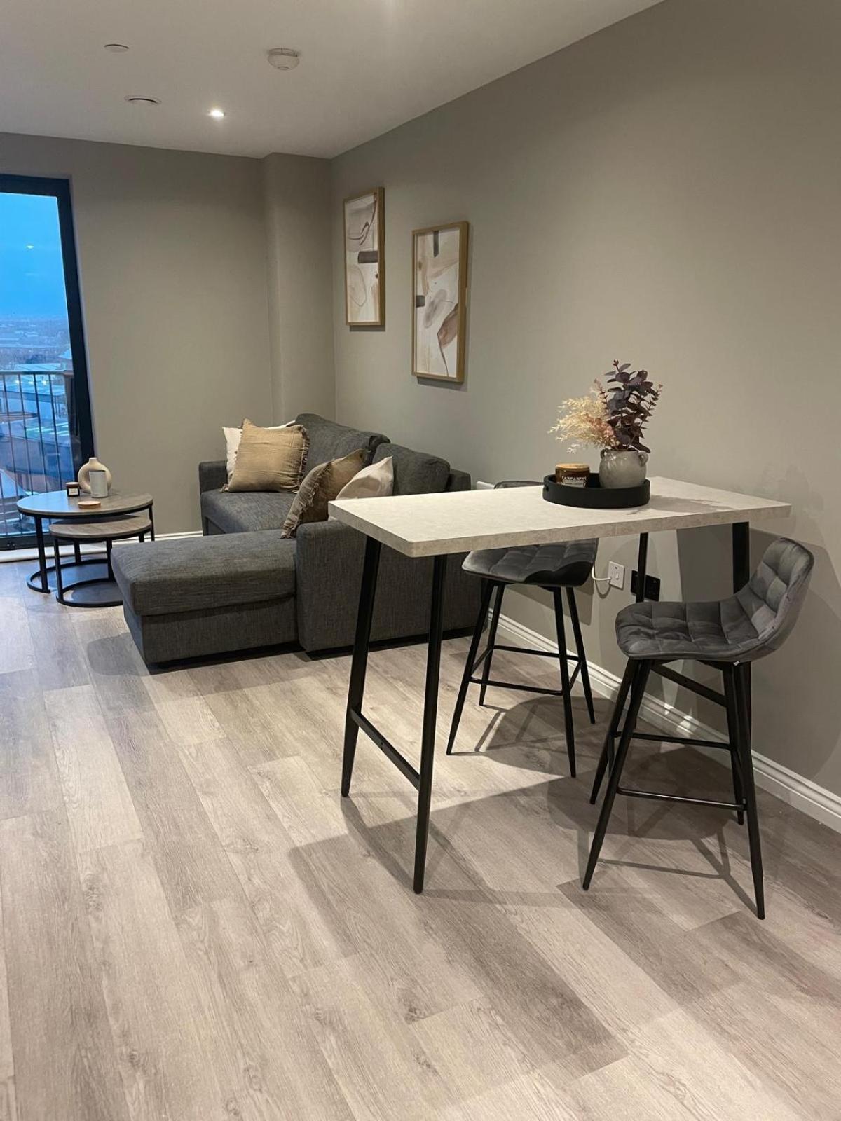 Superior 1 Bed Apartment By Leeds Train Staiton Exteriör bild